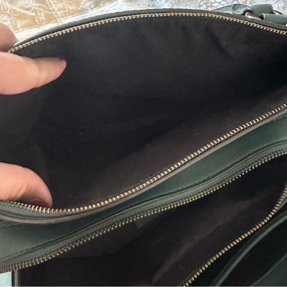 EUC Coach F57276 Brooklyn Carryall Leather Multiple Compartment Bag Purse - Picture 9 of 12